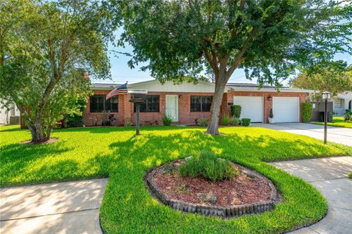 2143 Evergreen Ter, South Daytona, FL, 32119-2825 | Card Image