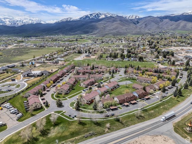 181 Geneva Dr, Townhouse with 2 bedrooms, 2 bathrooms and 3 parking in Midway UT | Image 58