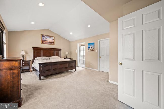 8 Merion Dr, House other with 4 bedrooms, 3 bathrooms and null parking in THORNDALE PA | Image 20