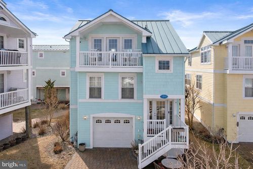 402 Taylor Ave, BEACH HAVEN, NJ, 08008-2003 | Card Image