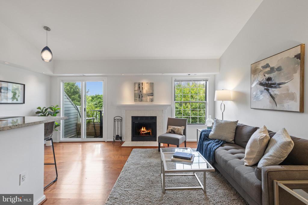 Residential in ARLINGTON 4