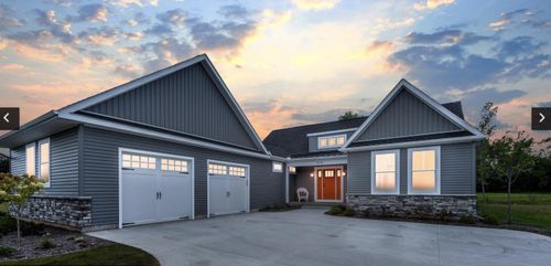 5210 Grande View Ln, Jackson, MI, 49201-6801 | Card Image