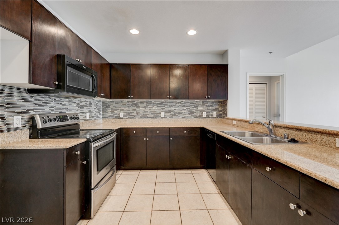 Residential in Las Vegas 4