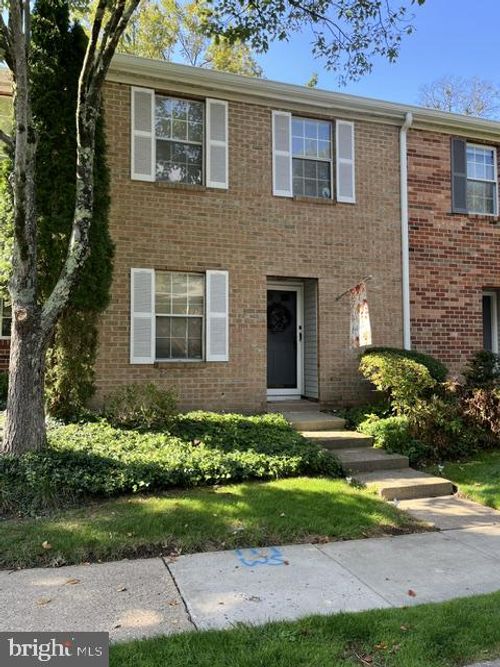 52 Sycamore Ct, LAWRENCEVILLE, NJ, 08648-4833 | Card Image