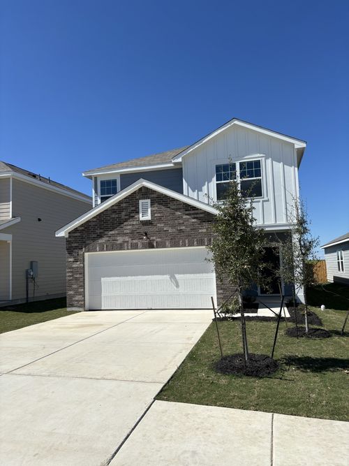 702 Gemsbok Rd, Hutto, TX, 78634-2612 | Card Image