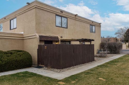 apt-b-8452 Spain Rd Ne, Albuquerque, NM, 87111-2050 | Card Image