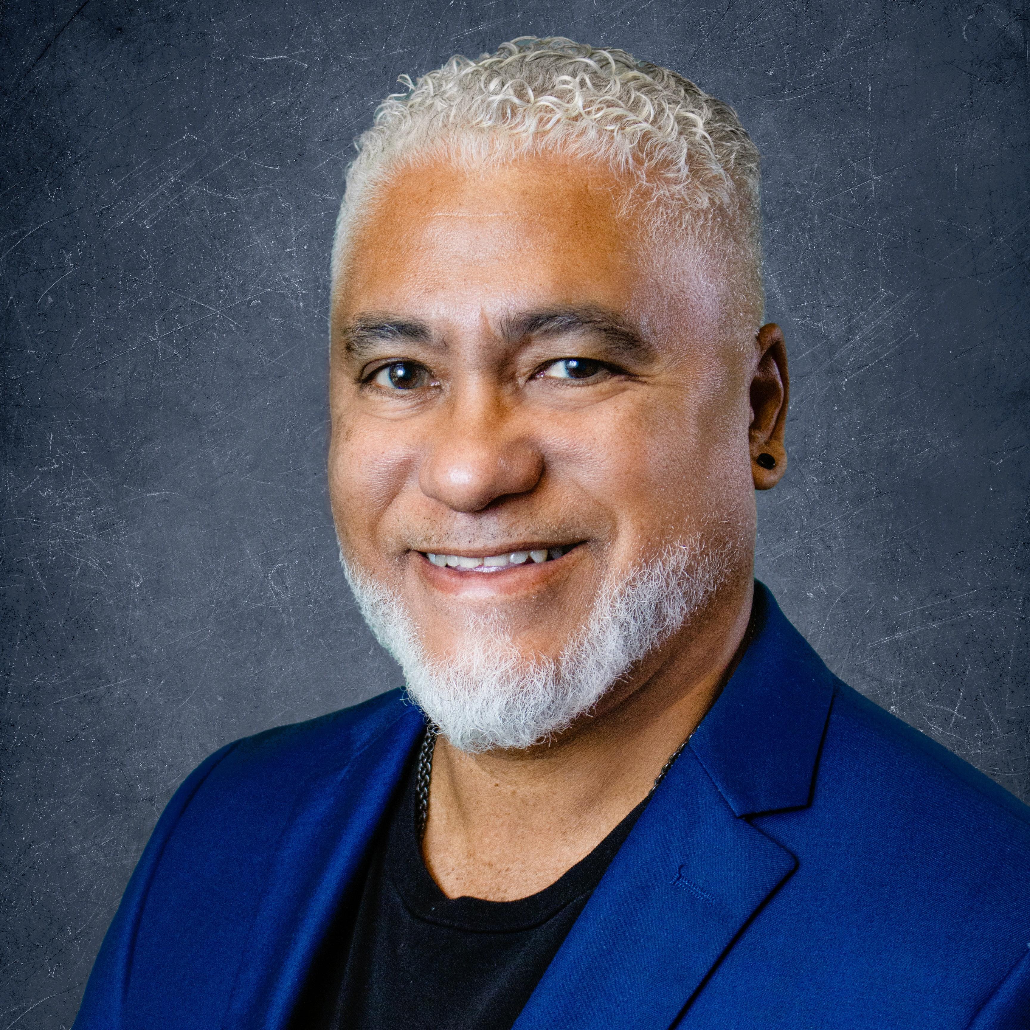 Thomas Santiago