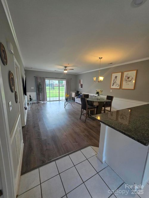 9016 Meadow Vista Rd, Charlotte, NC, 28213-5291 | Card Image