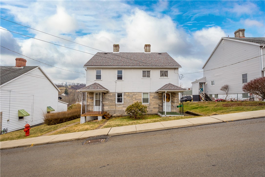 Residential in Cokeburg