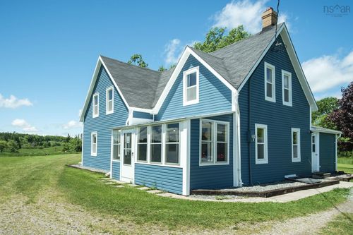 10353 Marble Mountain Rd, Orangedale, NS, B0E2K0 | Card Image