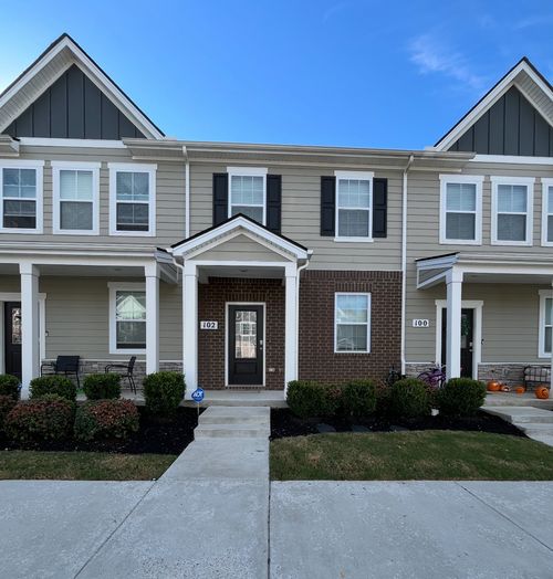 102 Cecil Rd, Lebanon, TN, 37087-4213 | Card Image