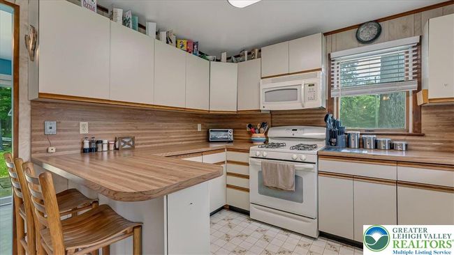 225 Creek Rd, House other with 2 bedrooms, 1 bathrooms and null parking in Greentown PA | Image 14