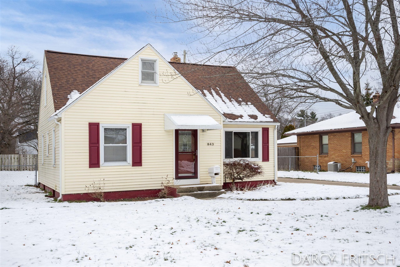 Floyd St, Wyoming, MI 49509