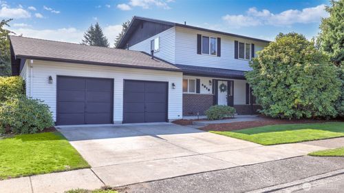 4313 Ne 20th St, Renton, WA, 98059-3835 | Card Image