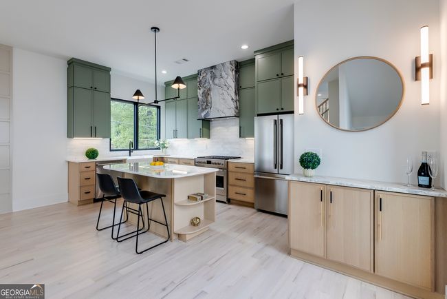 1954 8 Th St, Townhouse with 3 bedrooms, 4 bathrooms and 2 parking in Chamblee GA | Image 6