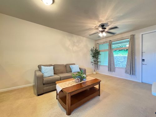 2403-135 Hoowaiwai Loop, Wailuku, HI, 96793 | Card Image