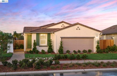 17762 Brightwood Avenue, Lathrop, CA, 95330 | Card Image