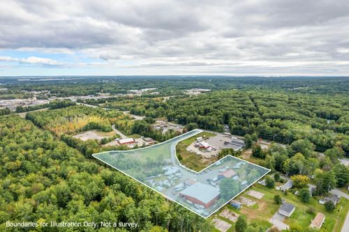 34 Compass Lane, Topsham, ME, 04086 | Card Image