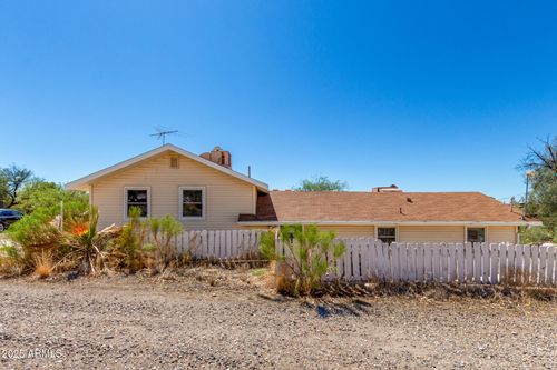 855 E Wickenburg Way, Wickenburg, AZ, 85390-2639 | Card Image