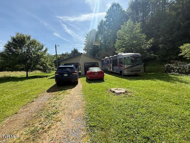 123 Mcmahan Gibbs Rd, House other with 2 bedrooms, 2 bathrooms and null parking in Roan Mountain TN | Image 64