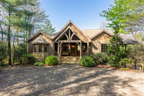 601 Hawk Mountain Rd, Lake Toxaway, NC, 28747-8611 | Card Image