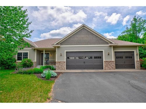 1340 Creekwood Dr, New Richmond, WI, 54017-2579 | Card Image