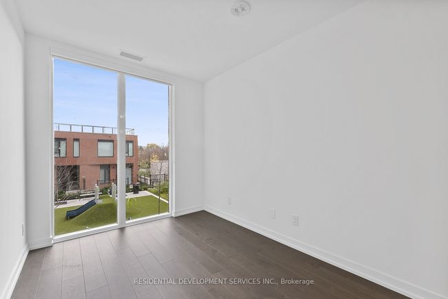 112 - 15 Maryport Ave, Condo with 4 bedrooms, 3 bathrooms and null parking in North York ON | Image 20