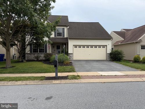 1314 Heatherwood Dr, Mount Joy, PA, 17552-7229 | Card Image