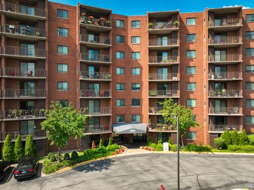 apt-301-1 Bloomingdale Pl, Bloomingdale, IL, 60108-1292 | Card Image