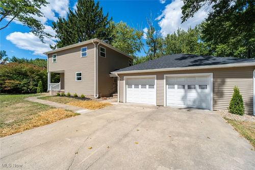 78 Neff Dr, Canfield, OH, 44406-1343 | Card Image