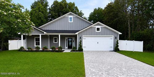 464 E Shuey Ave, Macclenny, FL, 32063-2228 | Card Image