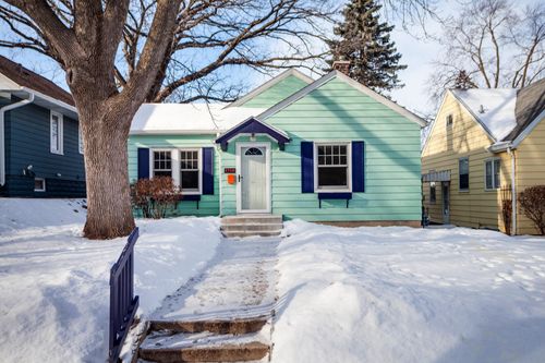 4504 29th Ave S, Minneapolis, MN, 55406-3727 | Card Image