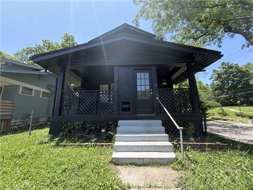 5700 Euclid Ave, Kansas City, MO, 64130-3334 | Card Image