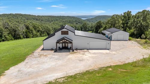 55 Oasis Ln, Gamaliel, AR, 72537-5003 | Card Image