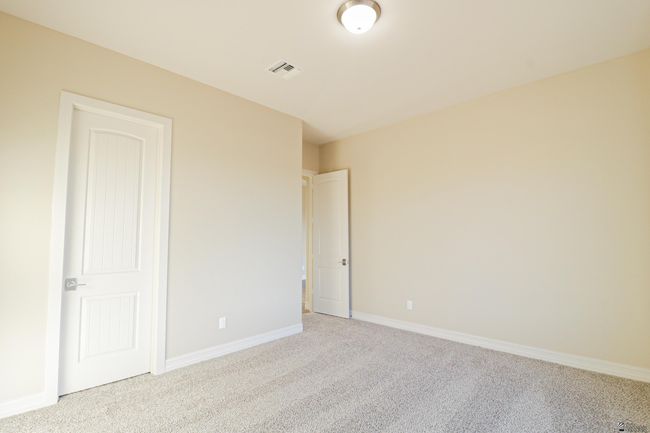 14839 E 46 Th Loop, House other with 0 bedrooms, 3 bathrooms and 3 parking in Yuma AZ | Image 5