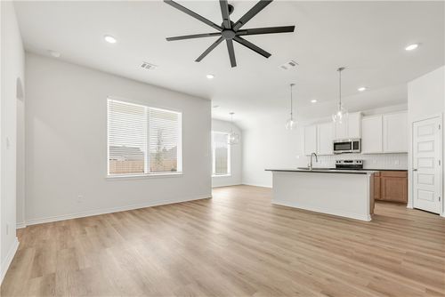 3176 Margaret Rudder Pkwy, Bryan, TX, 77808-1567 | Card Image