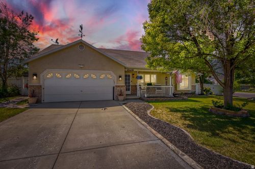 3224 S Hinton Ct, West Valley City, UT, 84128-7152 | Card Image