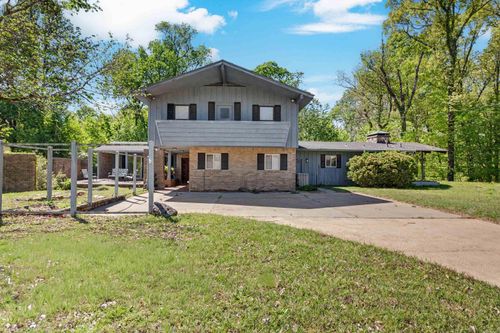 117 Avalon Pl, Helena, AR, 72342-1715 | Card Image