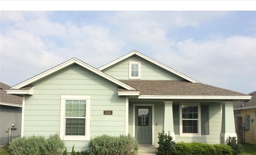 3705 Southlake Park Ln, Corpus Christi, TX, 78414-5414 | Card Image