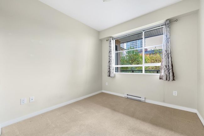 214 - 1152 Windsor Mews, Condo with 2 bedrooms, 2 bathrooms and 1 parking in Coquitlam BC | Image 17