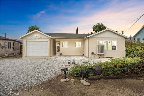 1815 Capri Ave, Mentone, CA, 92359 | Card Image