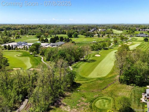 62887 Tournament Dr, Washington Twp, MI, 48094-1564 | Card Image