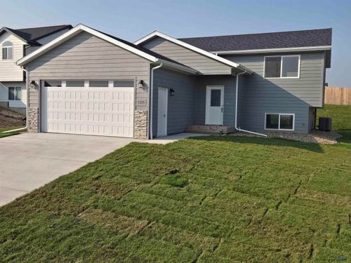 1225 Kenai Dr, Box Elder, SD, 57719 | Card Image