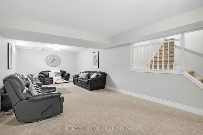 80 Virginia Cres, House other with 5 bedrooms, 4 bathrooms and 4 parking in London ON | Image 34
