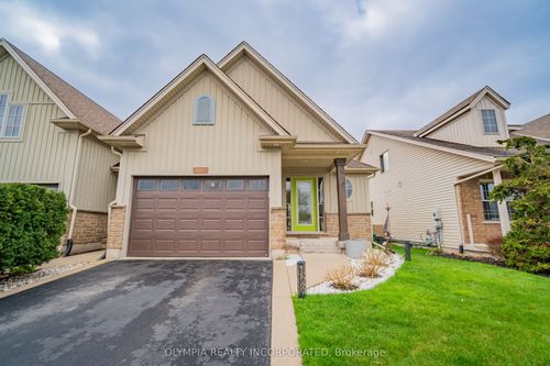 3897 Settler'S Cove Dr, Stevensville, ON, L0S1S0 | Card Image