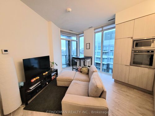 1801w-27 Bathurst Street, Toronto, ON, M5V2P1 | Card Image