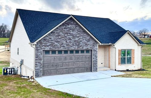 2910 Autumn Woods Trl, Cookeville, TN, 38501-9612 | Card Image