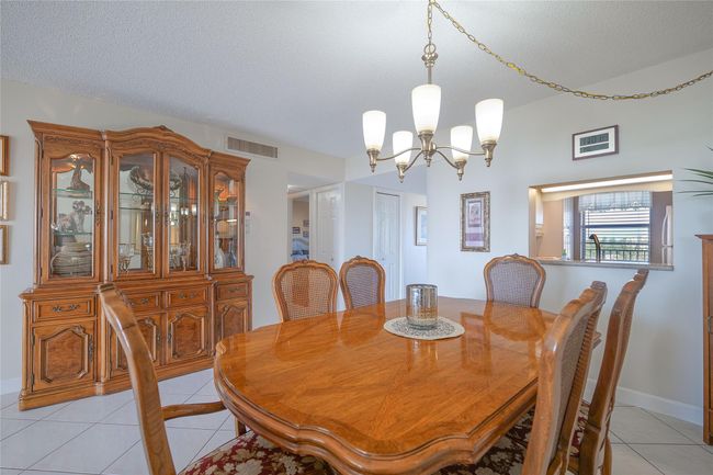 APT-807B - 3910 Inverrary Blvd, Condo with 2 bedrooms, 2 bathrooms and null parking in Lauderhill FL | Image 10