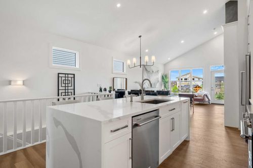 218 Mitchell Heath Nw, Calgary, AB, T3R2G2 | Card Image