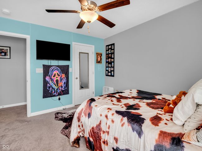 Another view of the bedroom. | Image 31